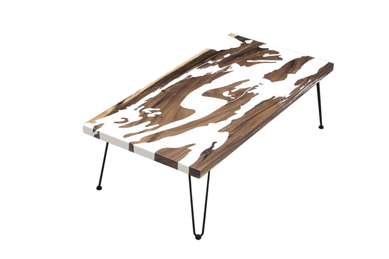 Nábytek z pryskyřice